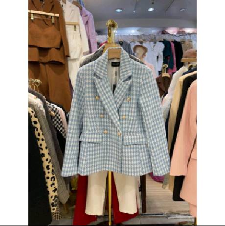 varinda #เสื้อคลุมทำงาน #เสื้อสูทสีฟ้า #เสื้อสูทลายสก๊อต #เสื้อสูทผ้าทิต #สูทออกงานสีฟ้า #เสื้อสูทผ้า